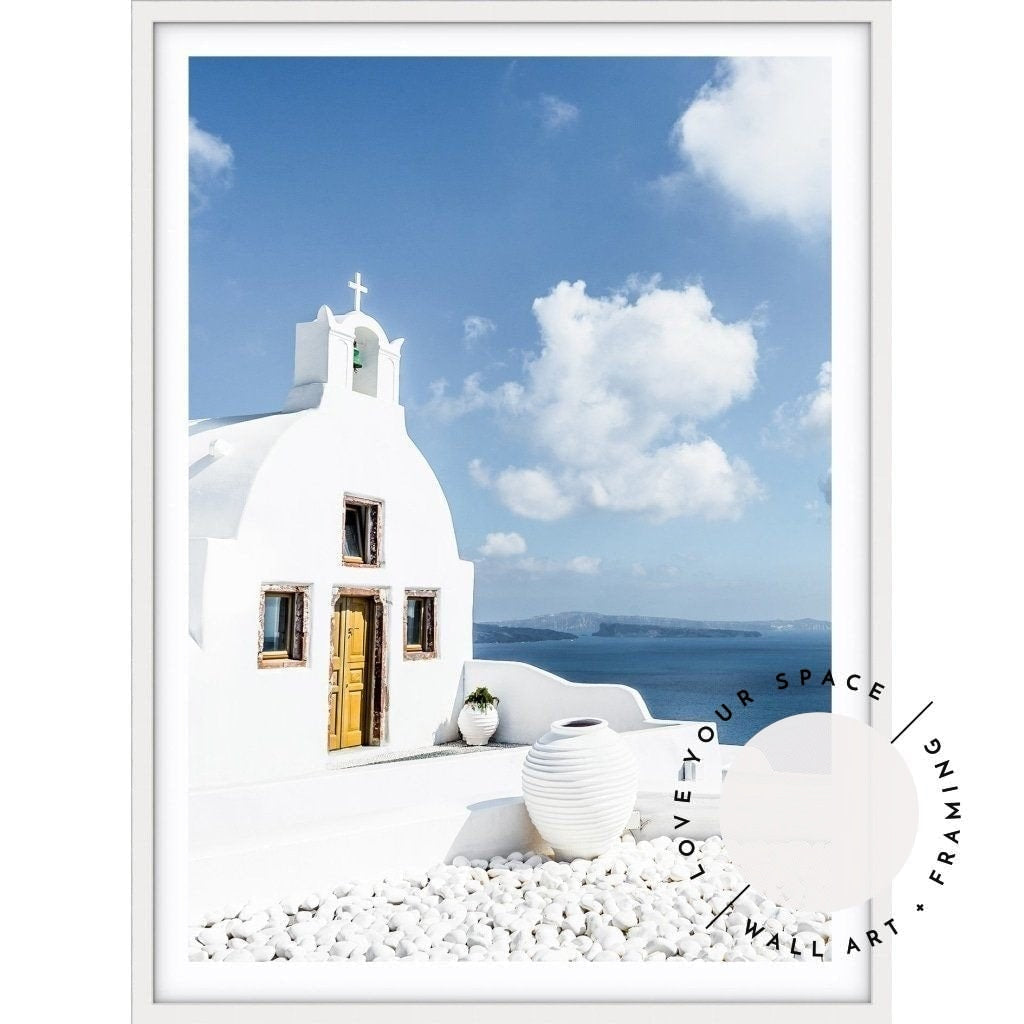 Views In Santorini - Love Your Space